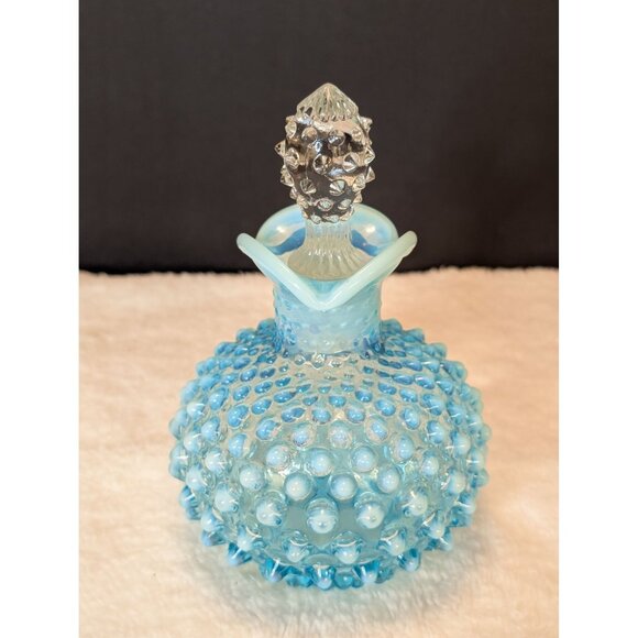 Vntg Fenton English Hobnail Blue Opalescent Glass Cruet With Stopper Spa Decor - Picture 4 of 9